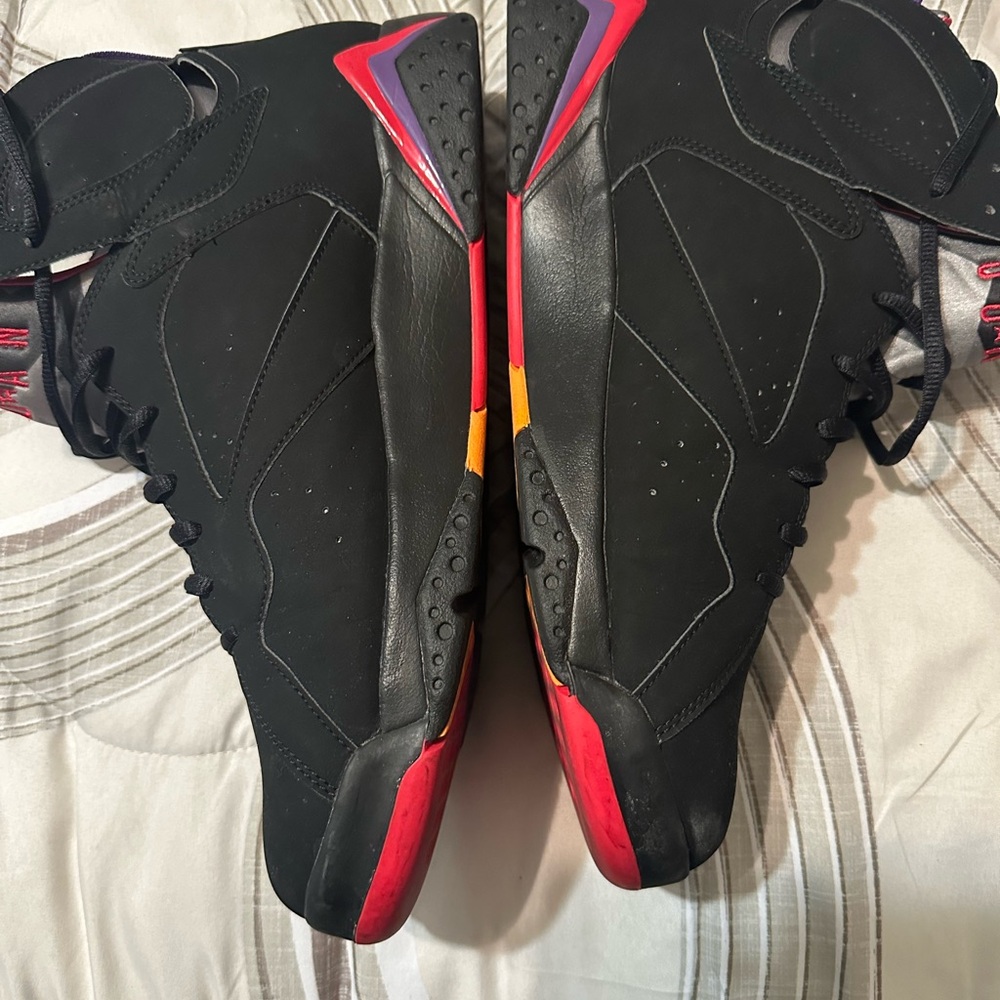 Jordan Air 7 Black and Violet Athletic Shoes - Picture 11 of 13